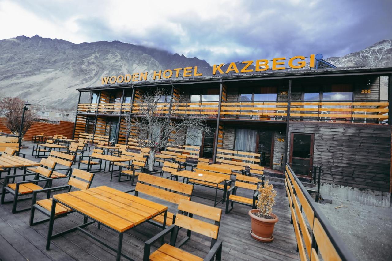 Wooden Hotel Kazbegi Екстериор снимка